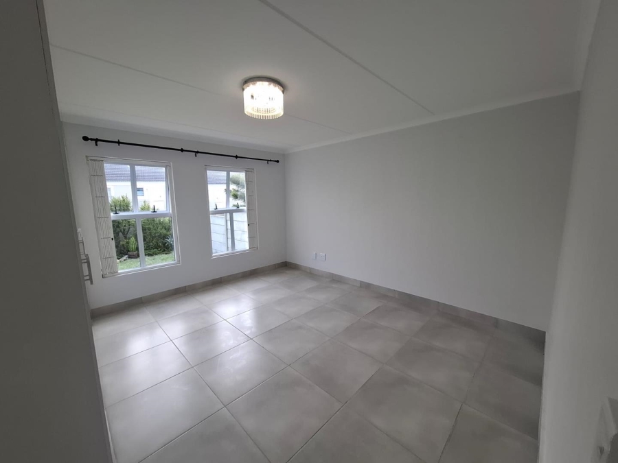 To Let 2 Bedroom Property for Rent in West Beach Western Cape